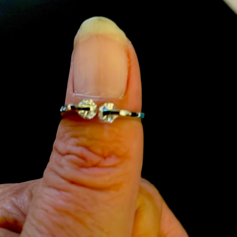 Silver toe ring